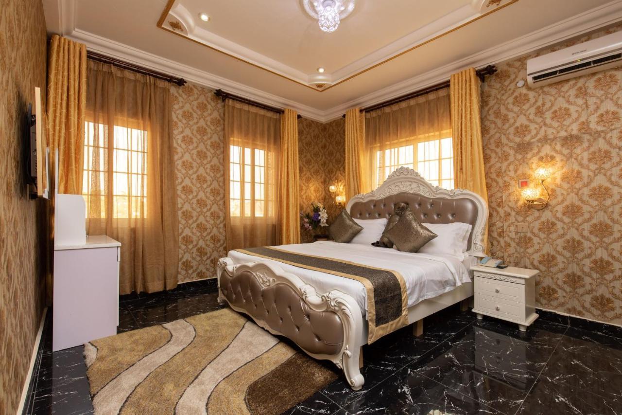 Ag Hotel And Suites Ogbodjo Eksteriør billede