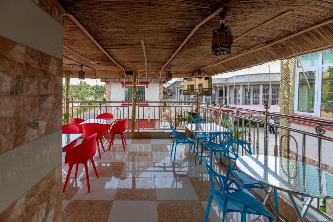 Ag Hotel And Suites Ogbodjo Eksteriør billede
