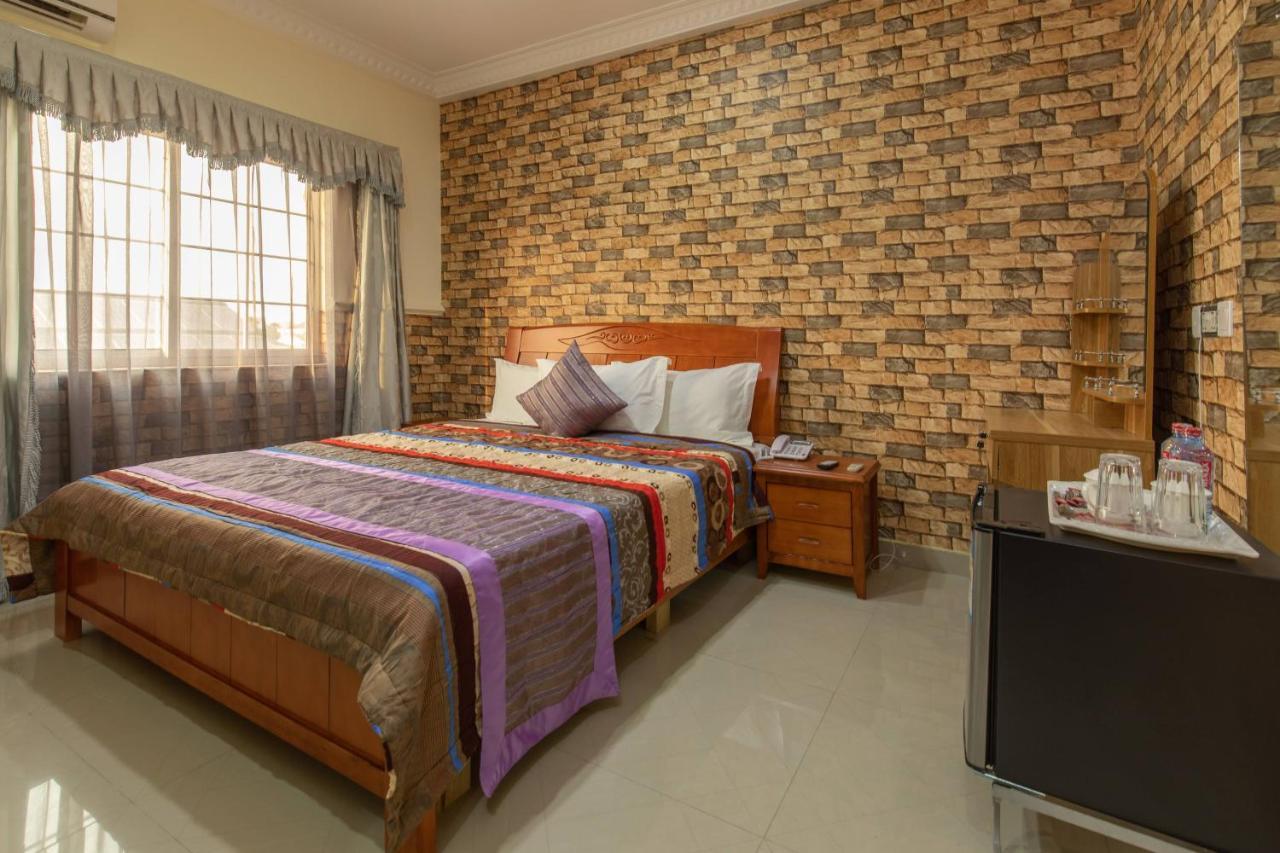 Ag Hotel And Suites Ogbodjo Eksteriør billede