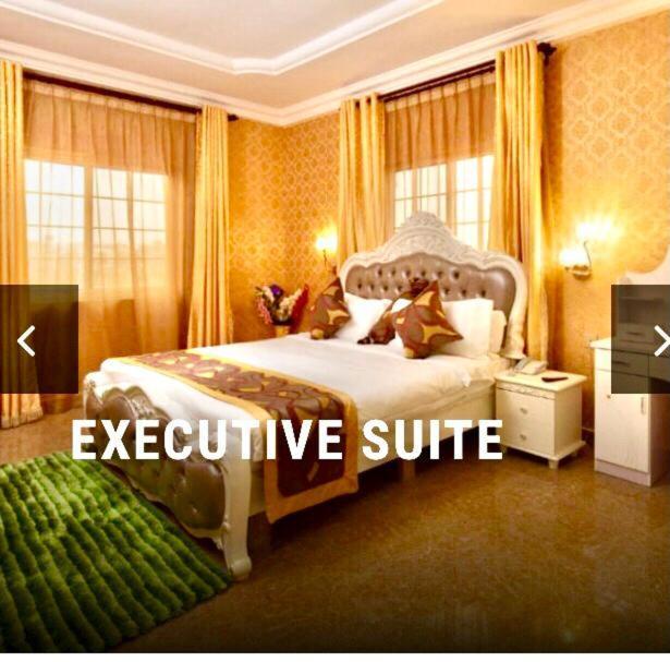 Ag Hotel And Suites Ogbodjo Eksteriør billede